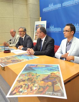 Pineda y Martín (centro) durante la presentación del evento