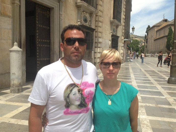 Padres de Mónica Carrión, Manuel Carrión y Mónica Remacho