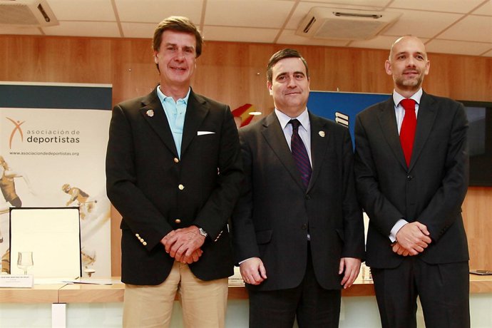 Cayetano Martínez de Irujo y Miguel Cardenal