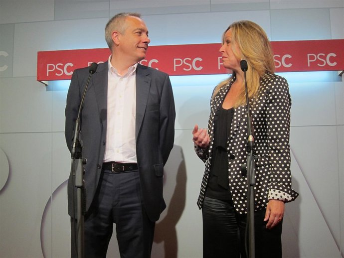 Pere Navarro (PSC) y Trinidad Jiménez (PSOE)