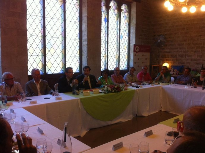 El conseller J.M.Pelegrí preside un almuerzo de la Cambra de Tàrrega