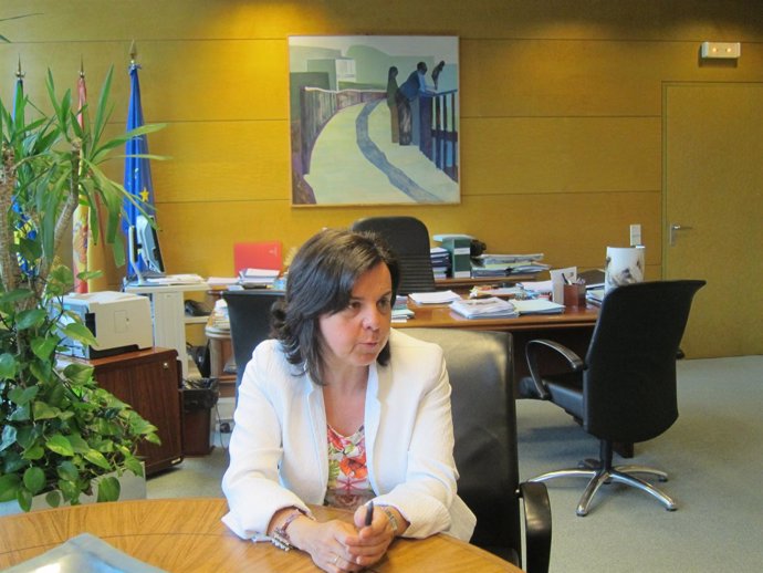 María Jesús Álvarez en su despacho durante la entrevista.