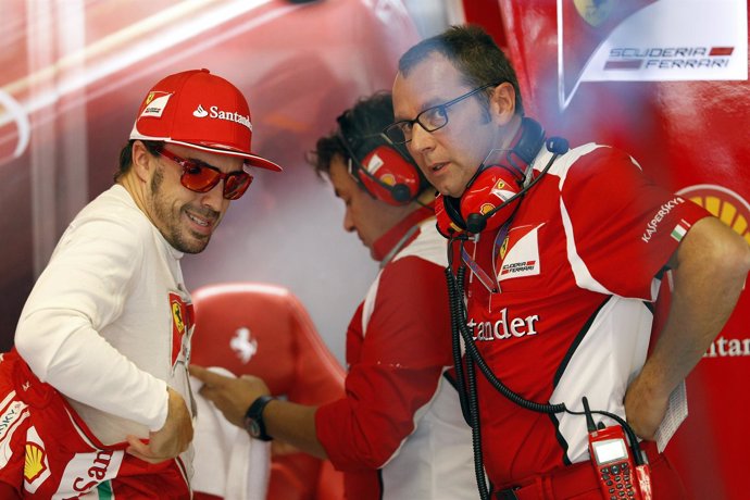Fernando Alonso y Stefano Domenicali (Ferrari)