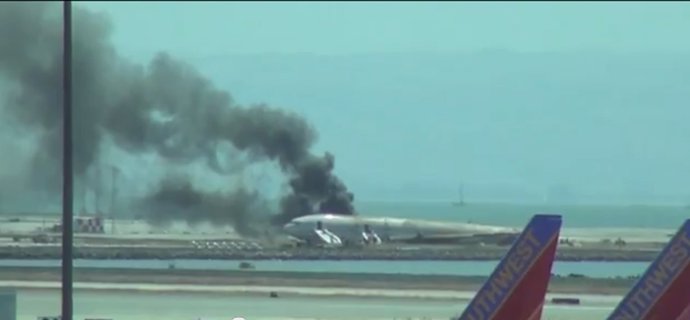 Imágen avión siniesttrado en San Francisco