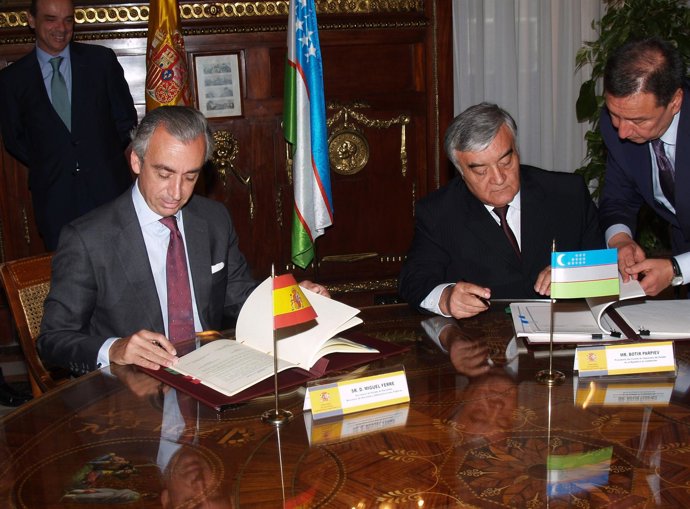 Acuerdo fiscal entre España y Uzbekistán