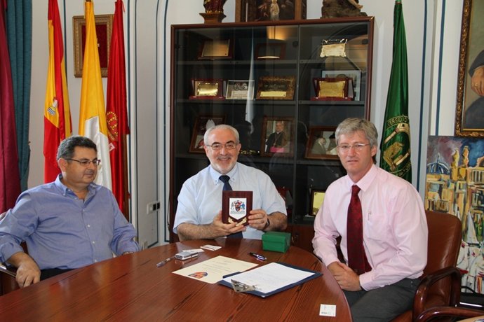 Convenio UCAM-Association of Building Engineers (Reino Unido)