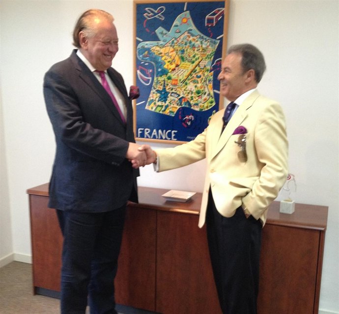 Adhesión de la La Oficina de Turismo de Francia a UNAV