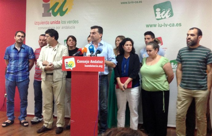 El coordinador regional de IULV-CA, Antonio Maíllo, hoy en la sede 