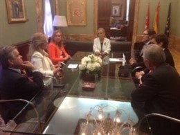 Reunión de distribuidores con Cifuentes
