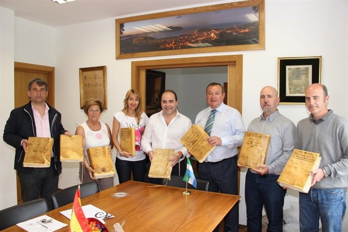 Presentación de los libros de actas restaurados