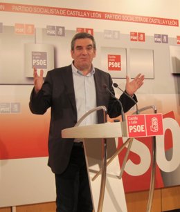 El secretario general del PSCyL, Julio Villarrubia