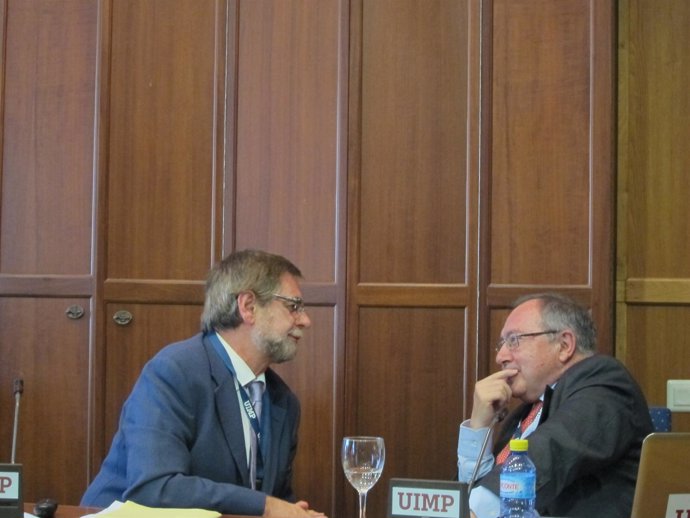 Alberto Casado con el presidente de Freixenet, en la UIMP