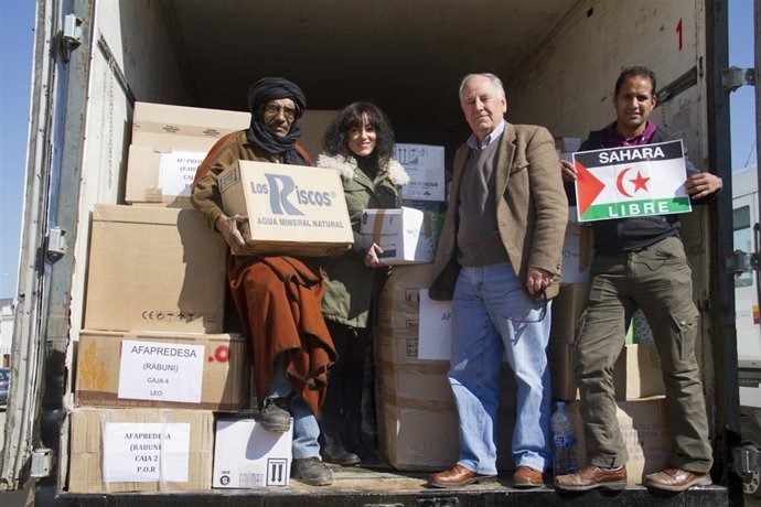 La Caravana por la paz parte de Huelva hacia el Sáhara. 
