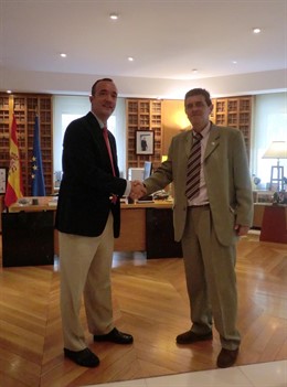 Secretario de Estado de Seguridad y el viceconsejero vasco de Seguridad 