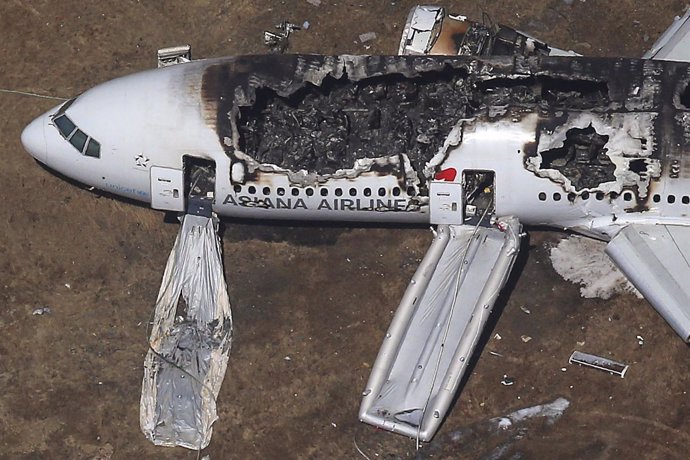 Accidente de Asiana Airlines Boeing 777 en San Francisco, EEUU
