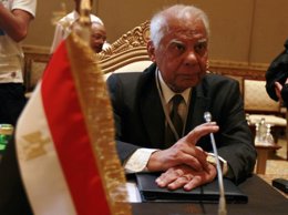 El exministro de Finanzas Hazem el Beblawi, nuevo primer ministro de Egipto