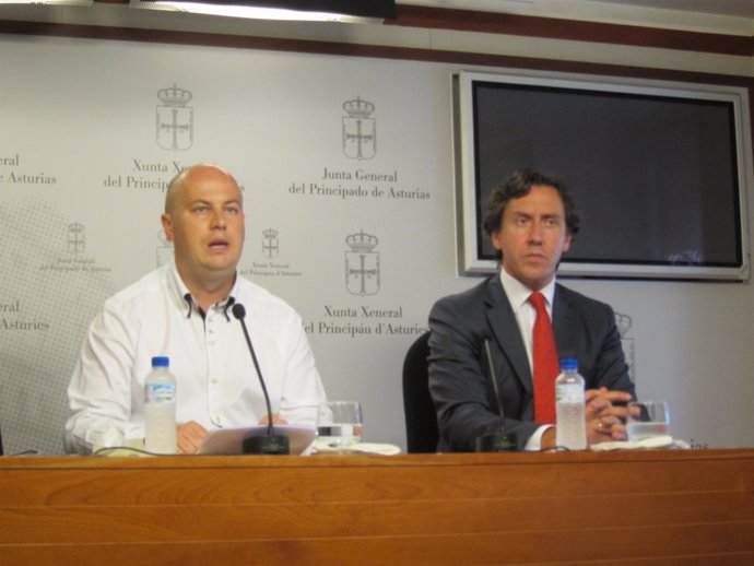 José Ramón Campo y Albano Longo, diputados de Foro Asturias.