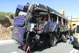 Nueve fallecidos en un accidente de autobús en Ávila