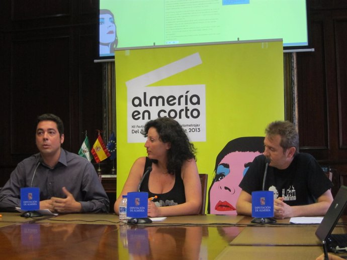 Presentación de las bases de Almería en Corto