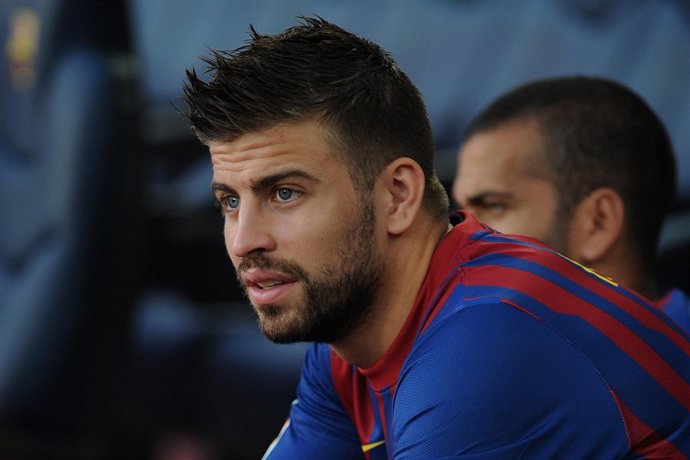 Gerard pique jugando al poquer