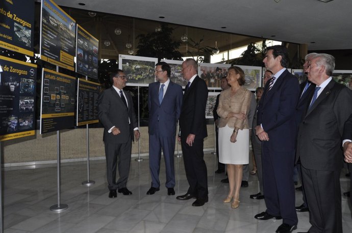 Rajoy visitó la exposición conmemorativa del 30º aniversario de la factoría
