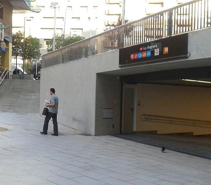 Acceso al intercambiador de la Sagrera-Meridiana 