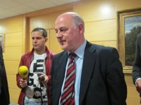 Mezquita "cree" que los avances en las alternativas para Sniace permitirán reducir el número de despidos