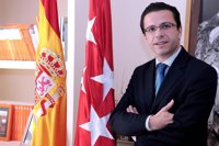 Lasquetty dice que el TSJM no ha entrado "en el fondo" de la externalización y confía en que resuelva a su favor