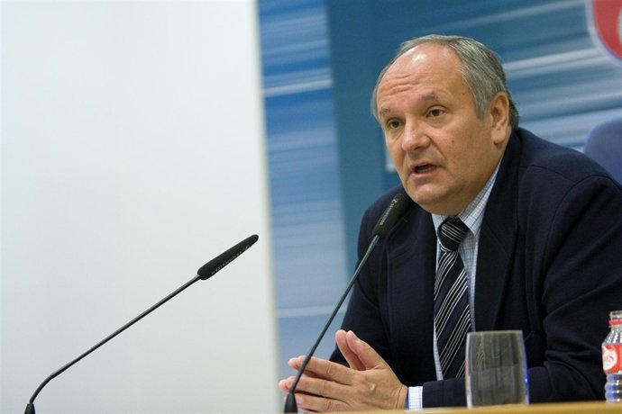 El consejero de Medio Ambiente en rueda de prensa