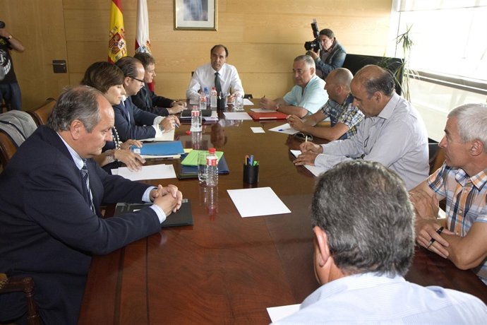 Diego con el comité de empresa de Sniace