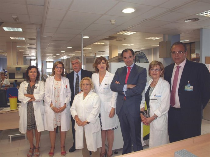 Llombart visita el Centro de Diagnóstico Biomédico e Imagen del General