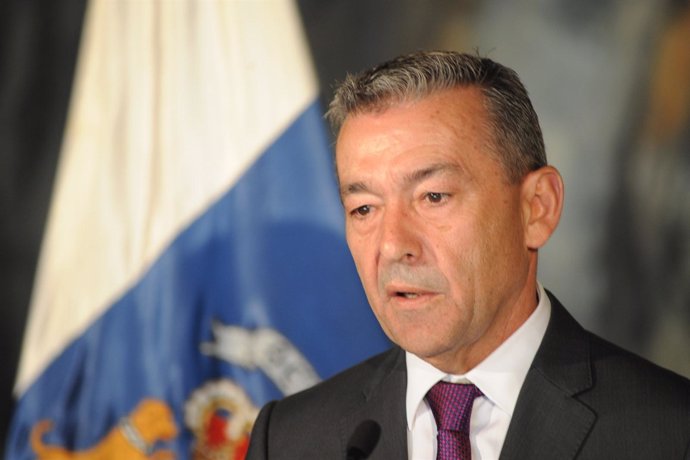 El presidente del Gobierno de Canarias, Paulino Rivero