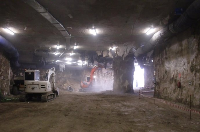 Trabajos de excavación del túnel del metro bajo Callejones del Perchel