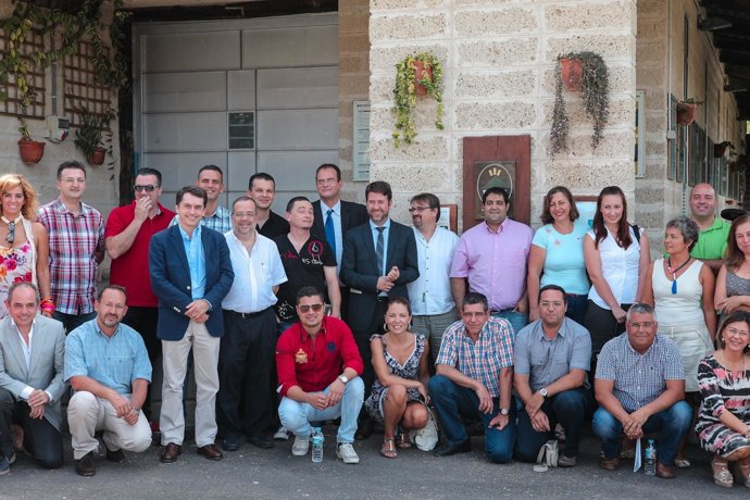 Bethencourt y Alonso, con los participantes