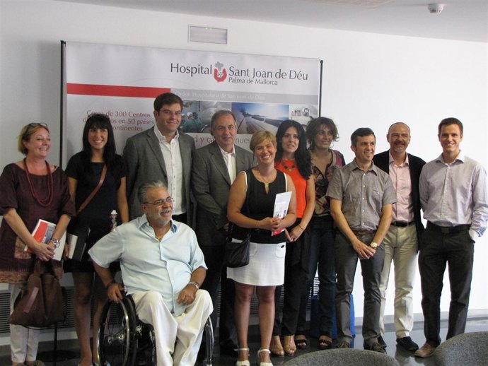 Sansaloni y Fernández presentan una guía de daños cerebrales