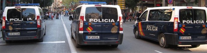 Vehículos de la Policía Nacional