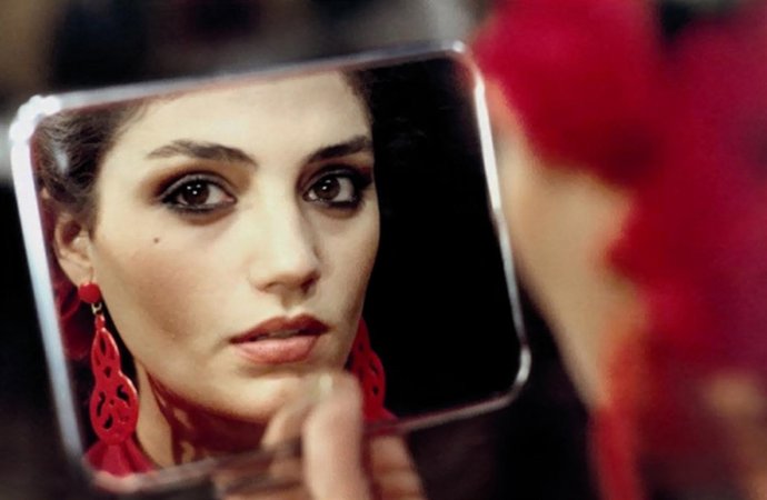 Ángela Molina, En Una De Las Películas De Buñuel