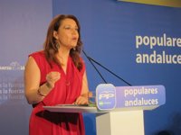 Crespo asegura que el Gobierno dialogará con la Junta pero "no va a retirar" el recurso al decreto antidesahucios