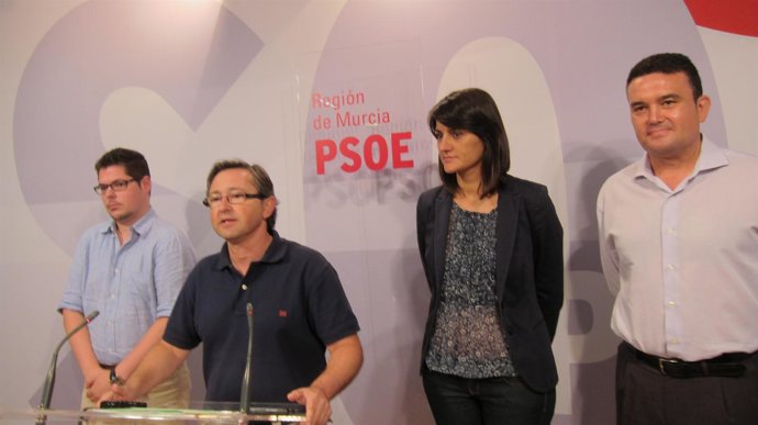 Mariano Oliver, María González; Enrique Ayuso