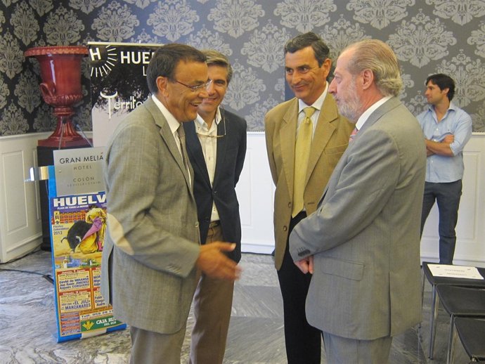 Ignacio Caraballo, Fernando Rodríguez Villalobos