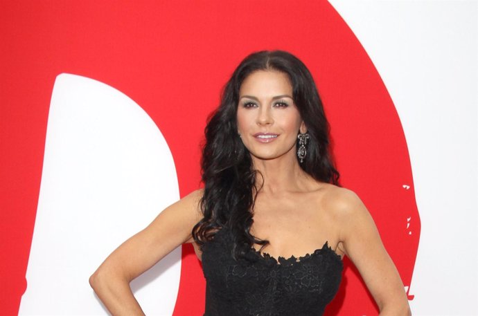 Catherine Zeta Jones at the Los Angeles premiere of 'Red 2' at Westwood Village 