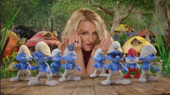 Nuevo vídeoclip de Britney Spears para la segunda parte de 'Los Pitufos'