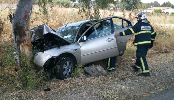 Accidente de coche este viernes en la A-384, en Villamartín