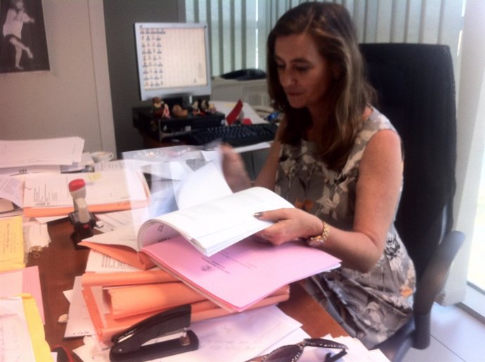 Susana Gisbert en su despacho de Valencia