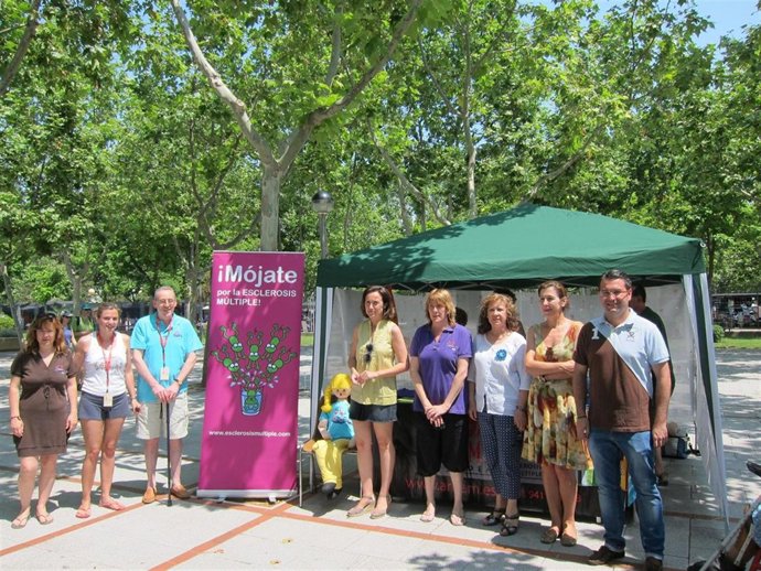 Mójate por la esclerosis múltiple