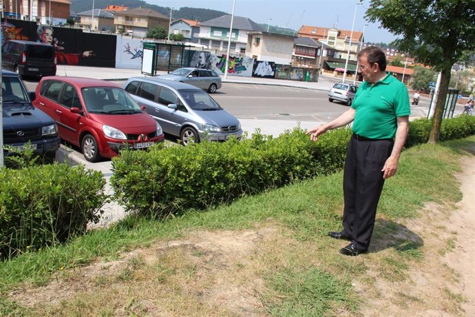 El concejal de Medio Ambiente en el Parque Manuel Barquín