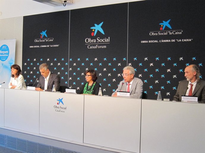  La Fundación La Caixa Entrega Las Becas De Investigación Biomédica