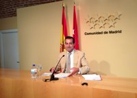 Victoria exige a Gómez que "dé la cara" ante los madrileños y explique la forma en la que se financia su partido