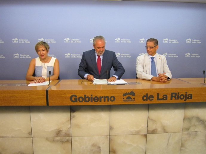 El consejero Nieto analiza los programas de atención a la hipercolesterolemia