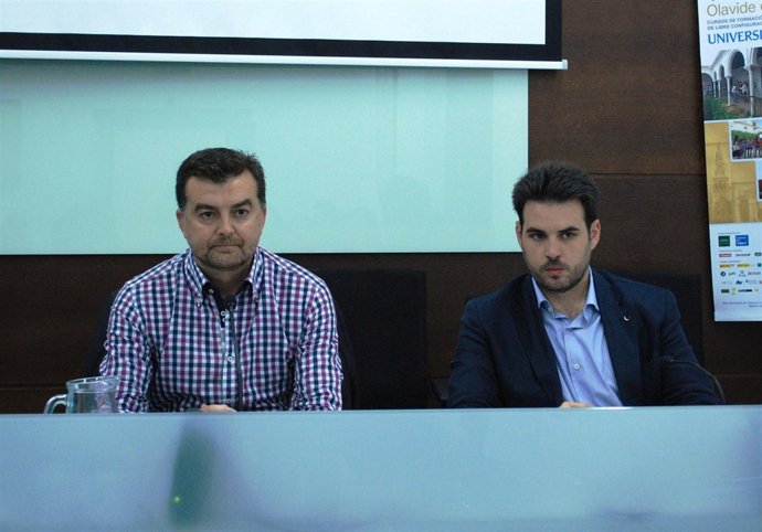 Antonio Maíllo, en los cursos de la UPO